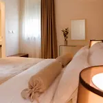 Lejlighedshotel By Vestibul Palace 4*