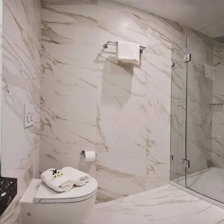 By Vestibul Palace Split