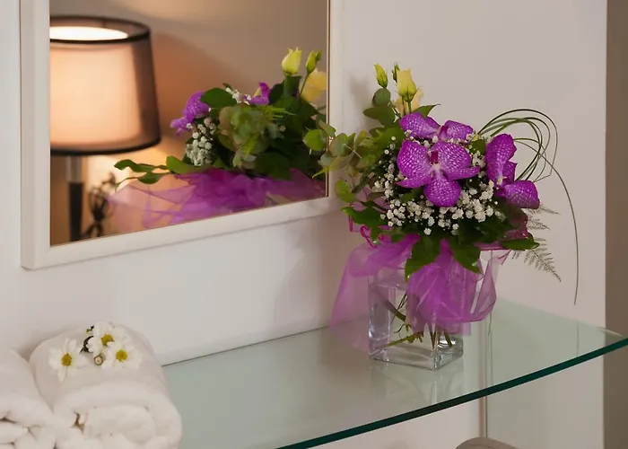 By Vestibul Palace 4*