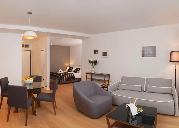 By Vestibul Palace Aparthotel Split