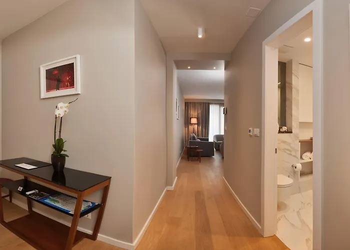 By Vestibul Palace 4* Split