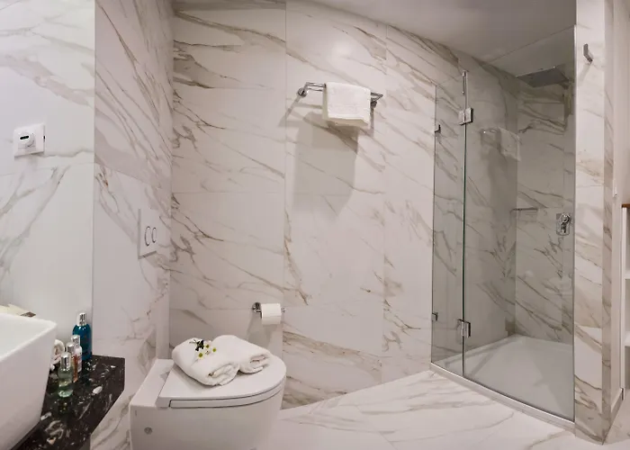 By Vestibul Palace Aparthotel