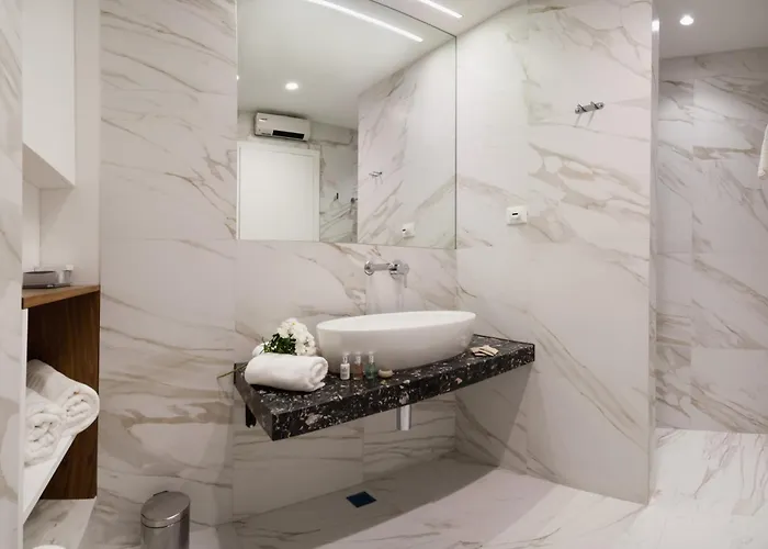 Aparthotel By Vestibul Palace Split