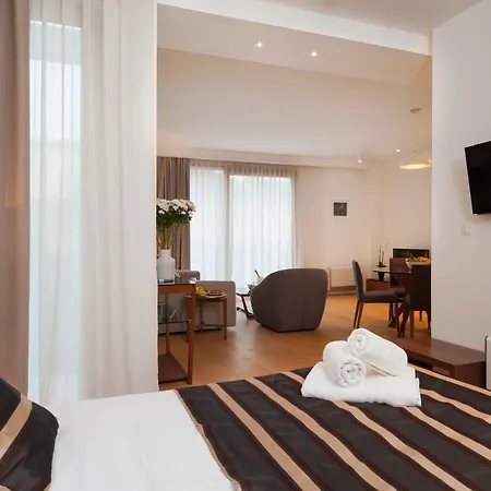 By Vestibul Palace Hotel apartamentowy Split