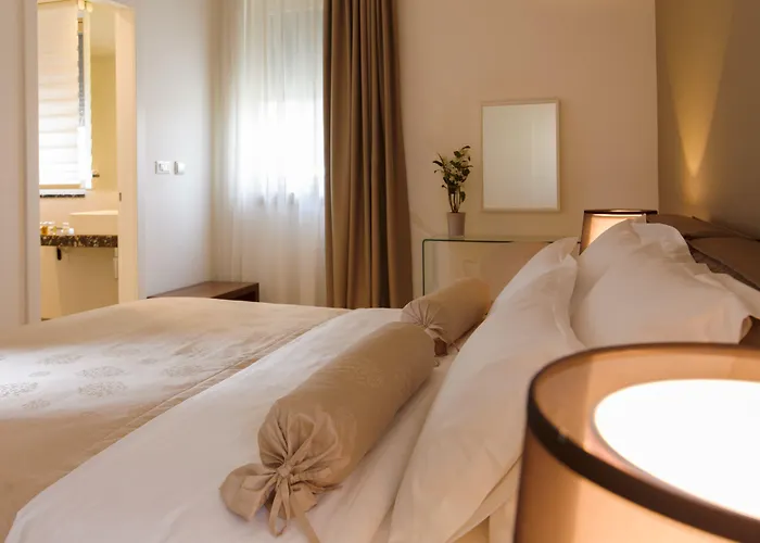 By Vestibul Palace Hotel apartamentowy Split